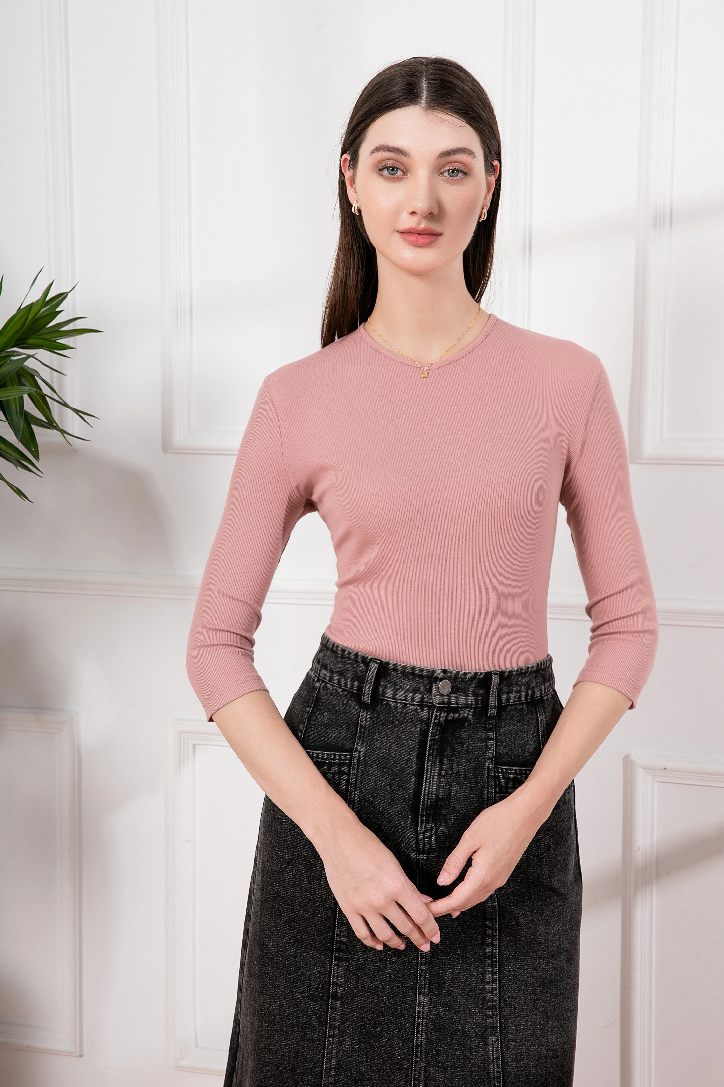 Ribbed V-Tee Adults