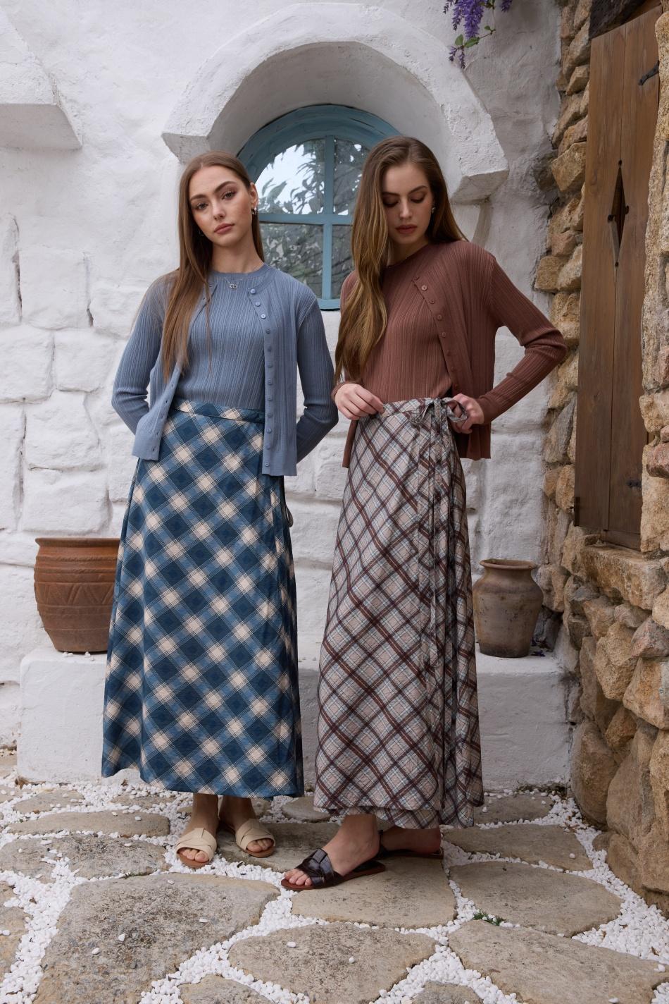 Wrap Lattice Maxi Blue - Image 2